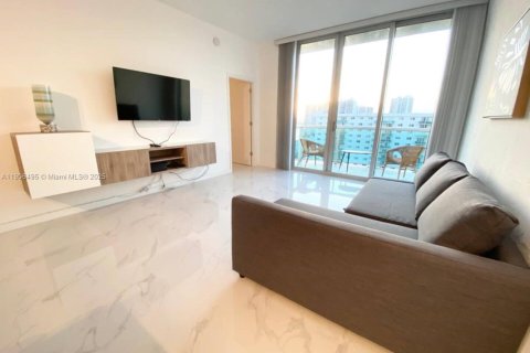 Copropriété à vendre à Sunny Isles Beach, Floride: 1 chambre, 93.37 m2 № 1957000 - photo 1