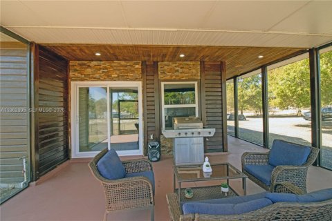 Villa ou maison à vendre à Clewiston, Floride: 3 chambres № 2024799 - photo 13