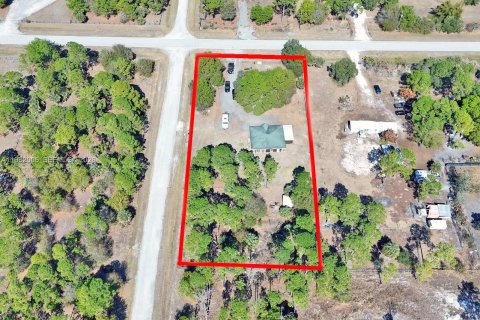 Villa ou maison à vendre à Clewiston, Floride: 3 chambres № 2024799 - photo 4