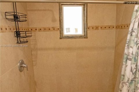 Villa ou maison à vendre à Clewiston, Floride: 3 chambres № 2024799 - photo 28