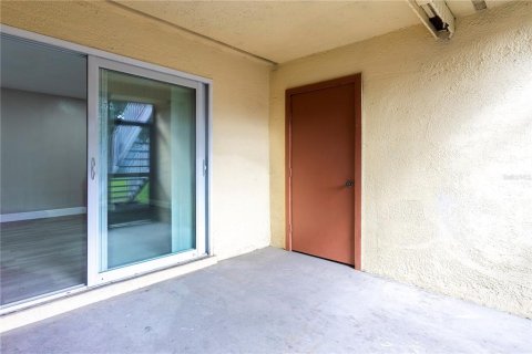 Condominio en venta en Tampa, Florida, 2 dormitorios, 81.85 m2 № 1801742 - foto 28