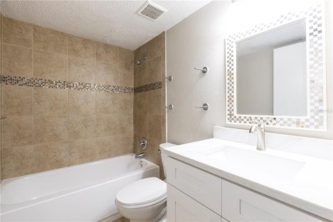 Condominio en venta en Tampa, Florida, 2 dormitorios, 81.85 m2 № 1801742 - foto 26
