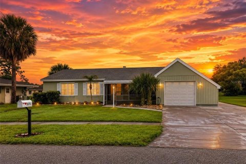 House in North Port, Florida 3 bedrooms, 124.77 sq.m. № 2277462
