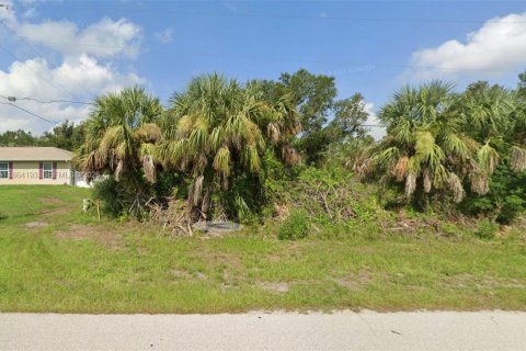 Commercial property in Punta Gorda, Florida № 2158156 - photo 5