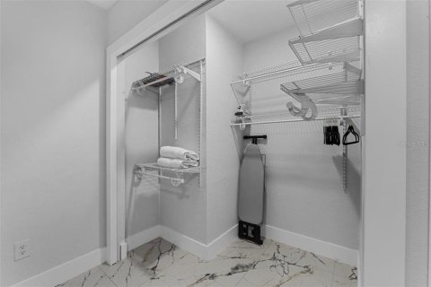 Villa ou maison à vendre à Orlando, Floride: 4 chambres, 130.53 m2 № 2388549 - photo 20
