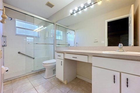 Villa ou maison à vendre à Clermont, Floride: 2 chambres, 139.17 m2 № 2419686 - photo 27