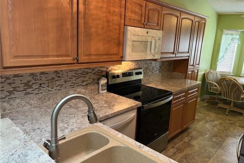 Casa en venta en Inverness, Florida, 2 dormitorios, 113.43 m2 № 1745534 - foto 10