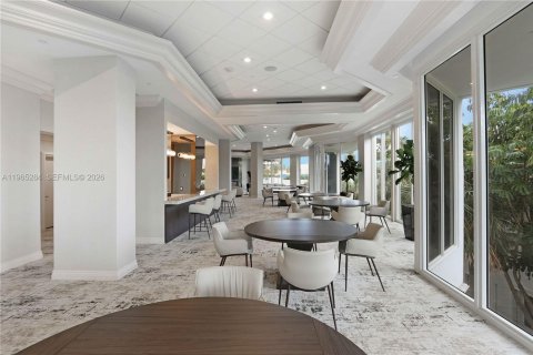 Condo in Aventura, Florida, 2 bedrooms № 2027128 - photo 7