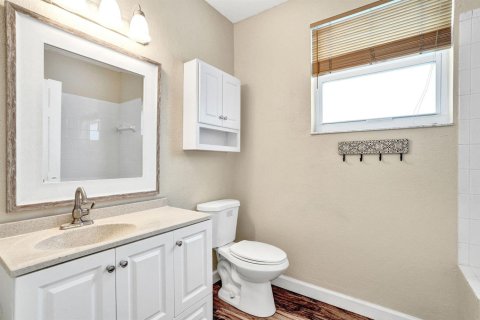 Villa ou maison à vendre à Coral Springs, Floride: 4 chambres, 268.67 m2 № 2397860 - photo 28