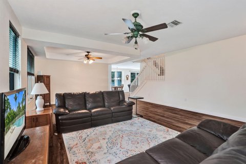 Villa ou maison à vendre à Coral Springs, Floride: 4 chambres, 268.67 m2 № 2397860 - photo 9