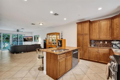 Touwnhouse à vendre à Fort Lauderdale, Floride: 3 chambres, 186.55 m2 № 1839554 - photo 24