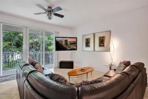 Touwnhouse à vendre à Fort Lauderdale, Floride: 3 chambres, 186.55 m2 № 1839554 - photo 12