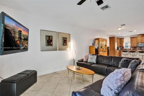 Touwnhouse à vendre à Fort Lauderdale, Floride: 3 chambres, 186.55 m2 № 1839554 - photo 16