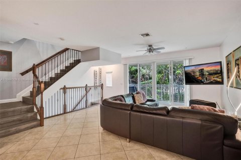Touwnhouse à vendre à Fort Lauderdale, Floride: 3 chambres, 186.55 m2 № 1839554 - photo 13