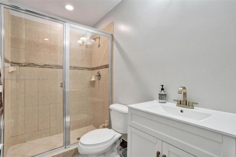 Touwnhouse à vendre à Fort Lauderdale, Floride: 3 chambres, 186.55 m2 № 1839554 - photo 8