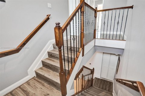 Touwnhouse à vendre à Fort Lauderdale, Floride: 3 chambres, 186.55 m2 № 1839554 - photo 9