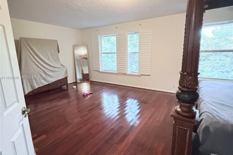 Condo in Coral Springs, Florida, 3 bedrooms  № 1991466 - photo 10