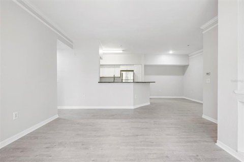 Copropriété à louer à Sarasota, Floride: 3 chambres, 118.91 m2 № 1873787 - photo 11