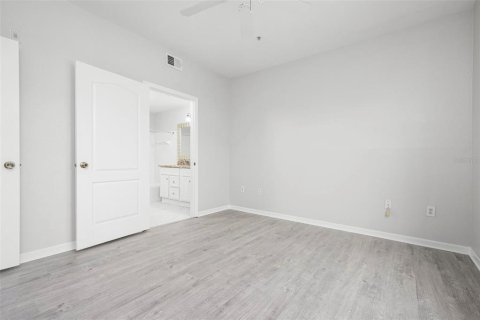 Copropriété à louer à Sarasota, Floride: 3 chambres, 118.91 m2 № 1873787 - photo 19