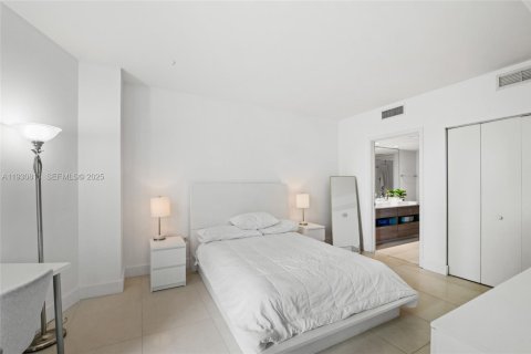 Condominio en venta en Miami, Florida, 1 dormitorio, 82.78 m2 № 1989511 - foto 12