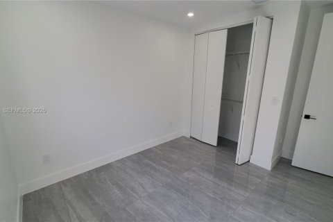 Appartement à louer à Miami, Floride: 3 chambres, 83.61 m2 № 2002055 - photo 11