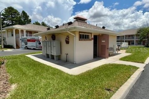 Appartement à louer à Spring Hill, Floride: 2 chambres, 102.19 m2 № 2114382 - photo 11