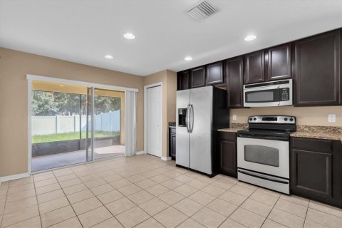 House in Riverview, Florida 3 bedrooms, 118.45 sq.m. № 2394248 - photo 15