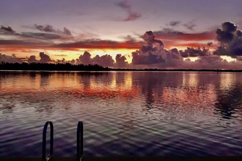 Touwnhouse à louer à Vero Beach, Floride: 4 chambres, 174.84 m2 № 1154178 - photo 1
