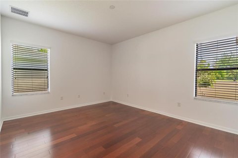 Villa ou maison à louer à Tampa, Floride: 4 chambres, 138.05 m2 № 2415139 - photo 11