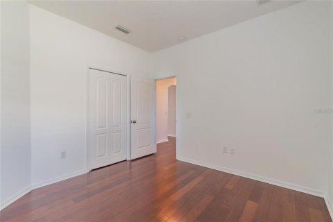 Villa ou maison à louer à Tampa, Floride: 4 chambres, 138.05 m2 № 2415139 - photo 16