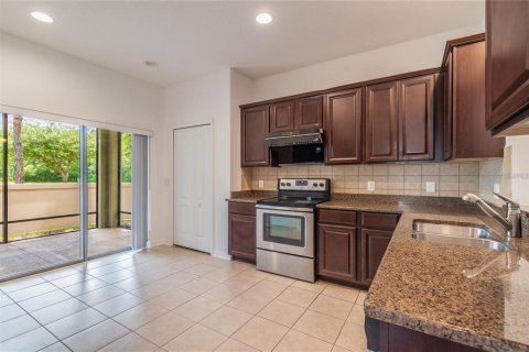 Villa ou maison à louer à Tampa, Floride: 4 chambres, 138.05 m2 № 2415139 - photo 7