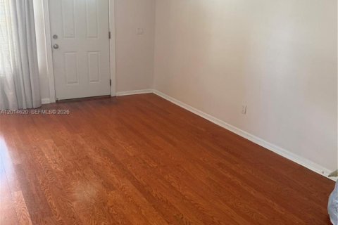 Villa ou maison à Jensen Beach, Floride 2 chambres, 96.99 m2 № 2076533