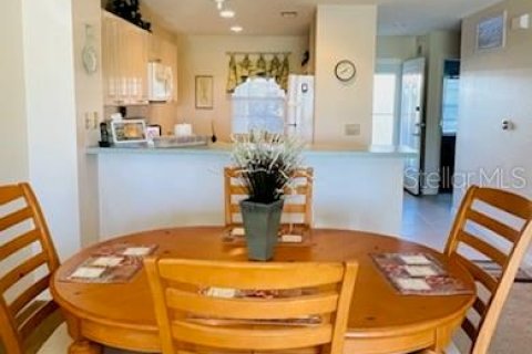 Copropriété à louer à Punta Gorda, Floride: 2 chambres, 119.94 m2 № 362132 - photo 4