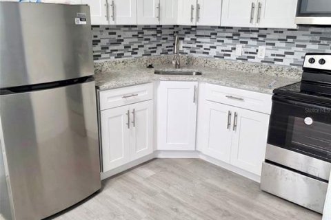Appartement à louer à Titusville, Floride: 2 chambres, 75.81 m2 № 1840437 - photo 6