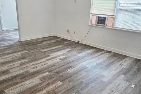 Appartement à louer à Titusville, Floride: 2 chambres, 75.81 m2 № 1840437 - photo 9