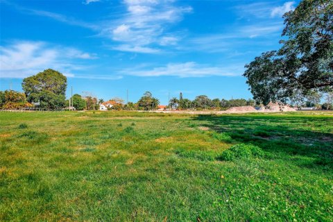Land in Miramar, Florida № 2080186 - photo 15