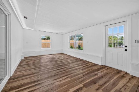 Casa en venta en Saint Petersburg, Florida, 3 dormitorios, 133.69 m2 № 2195664 - foto 18