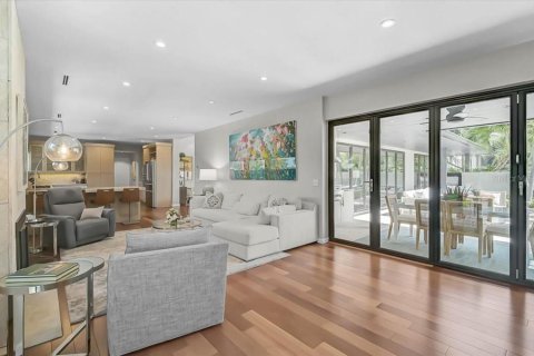 Villa ou maison à vendre à Sarasota, Floride: 3 chambres, 271.55 m2 № 2092782 - photo 17