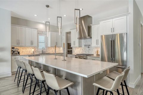 Купить виллу или дом в Сарасота, Флорида 14 комнат, 255.85м2, № 2097048 - фото 3