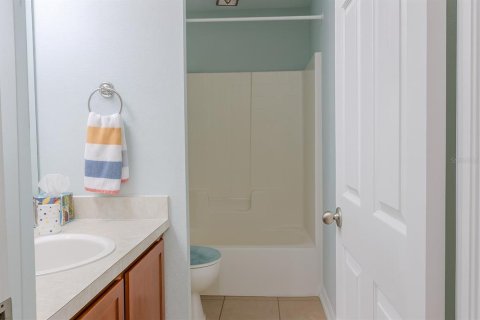 Casa en venta en Spring Hill, Florida, 4 dormitorios, 179.67 m2 № 1917231 - foto 28