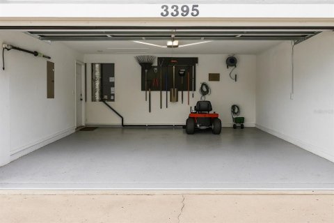 Villa ou maison à vendre à Spring Hill, Floride: 4 chambres, 179.67 m2 № 1917231 - photo 2