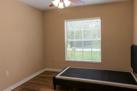 House in Spring Hill, Florida 4 bedrooms, 179.67 sq.m. № 1917231 - photo 15