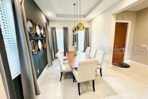 Снять в аренду виллу или дом в Уинтер-Гарден, Флорида 5 спален, 375.79м2, № 2299728 - фото 8