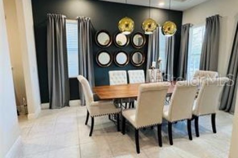 Снять в аренду виллу или дом в Уинтер-Гарден, Флорида 5 спален, 375.79м2, № 2299728 - фото 7