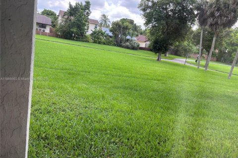 Купить кондоминиум в Майами, Флорида 2 спальни, 112.6м2, № 1897093 - фото 7