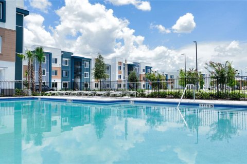 Снять в аренду квартиру в Киссимми, Флорида 3 спальни, 104.52м2, № 1896495 - фото 3