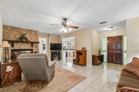 Villa ou maison à vendre à Dover, Floride: 3 chambres, 168.71 m2 № 2304372 - photo 10