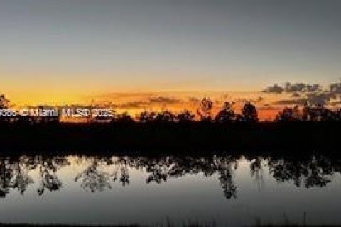 Купить виллу или дом в Уэстон, Флорида 5 спален, 248.23м2, № 1965008 - фото 30