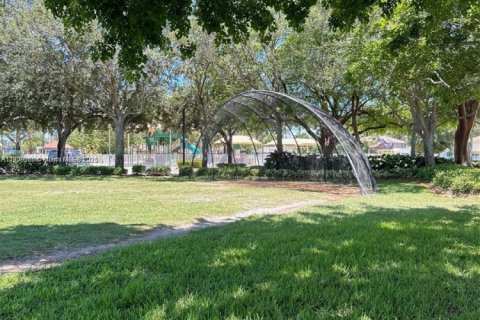 Купить виллу или дом в Уэстон, Флорида 5 спален, 248.23м2, № 1965008 - фото 29