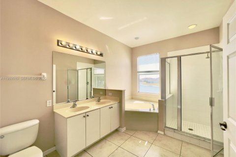 Condominio en alquiler en Fort Myers, Florida, 3 dormitorios, 113.62 m2 № 2021808 - foto 15